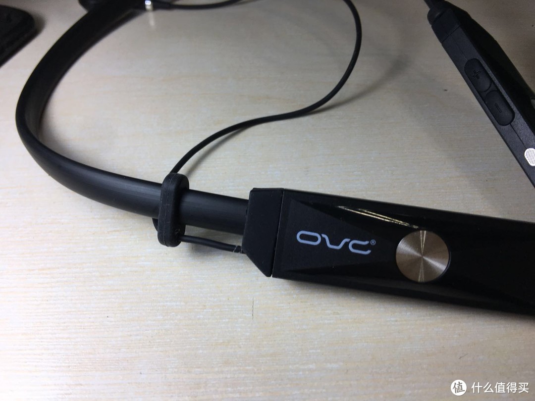 OVC BH15 蓝牙耳机，一款远超预期的主动降噪耳机