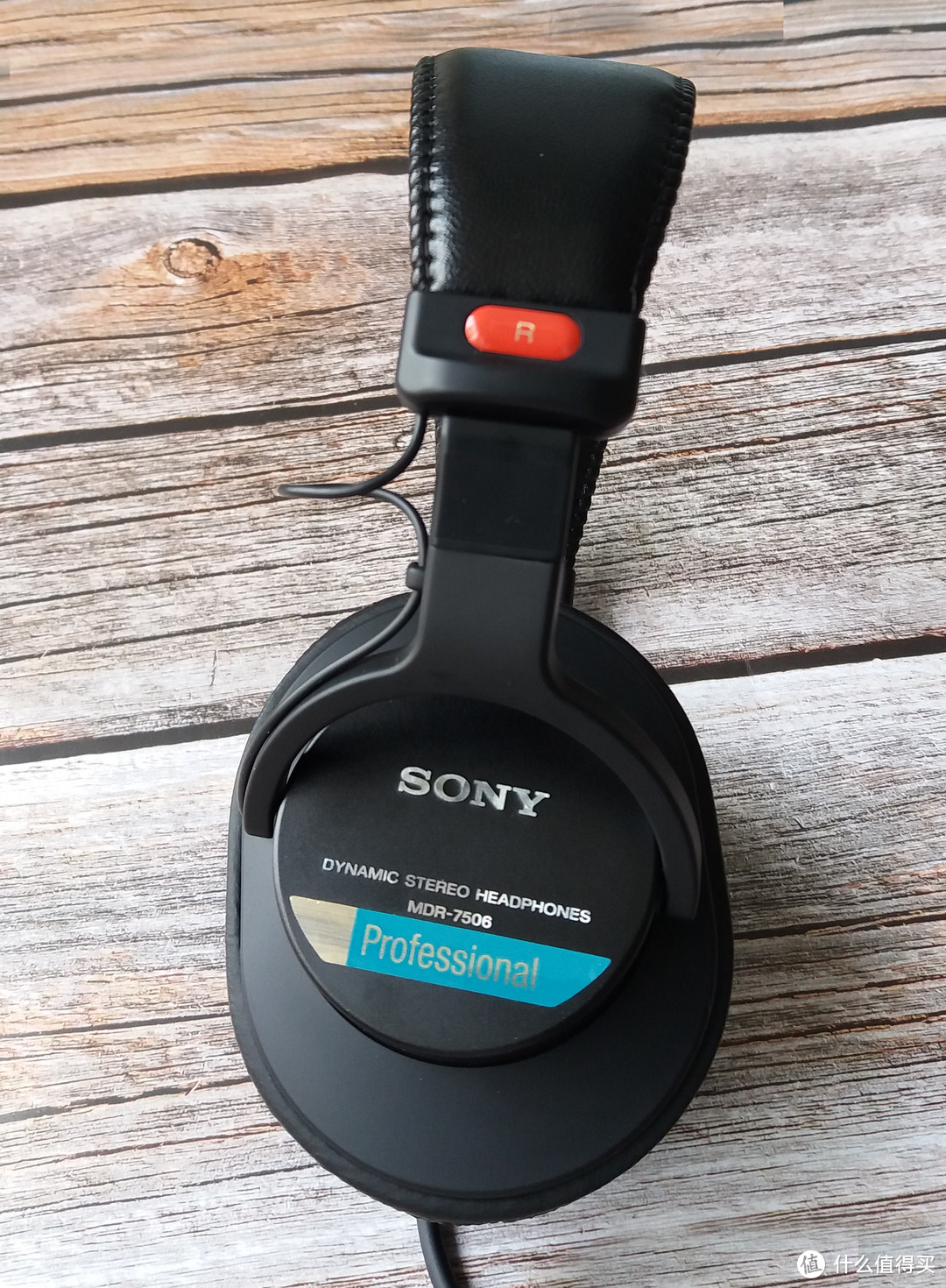 Sony 索尼 MDR7506专业大型监听耳机 评测