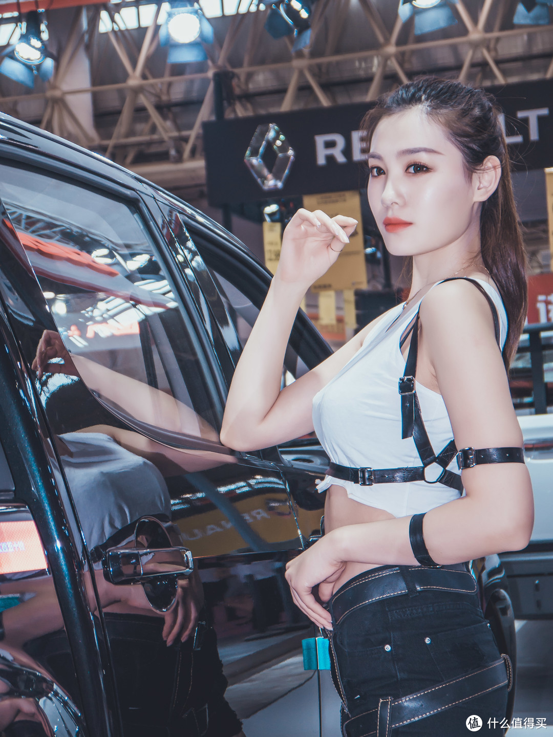 ”8打了逛2018华中国际汽车展的名号，当然是为了看这些...给你个眼神自己领会