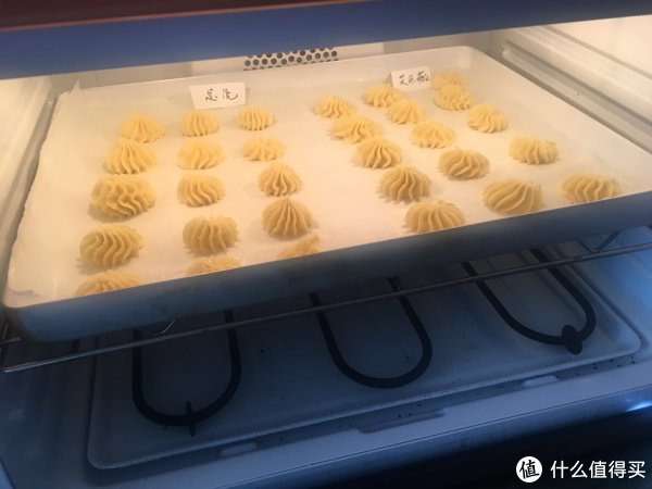 烘焙大师超强测评!安佳、雀巢、欧德宝...7款常见淡奶油究竟哪款值得囤?