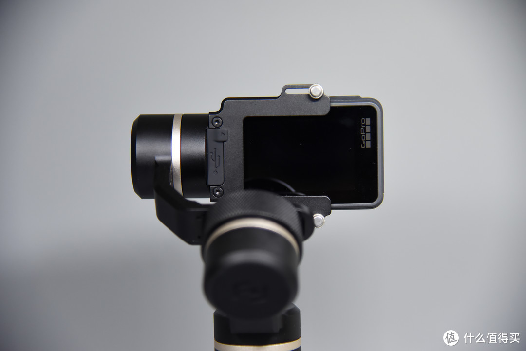 Gopro的绝佳好伴侣——飞宇G6运动相机稳定器评测