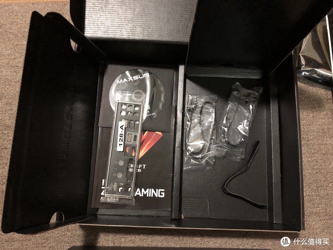 MAXSUN 铭瑄 Z370 主板简易开箱