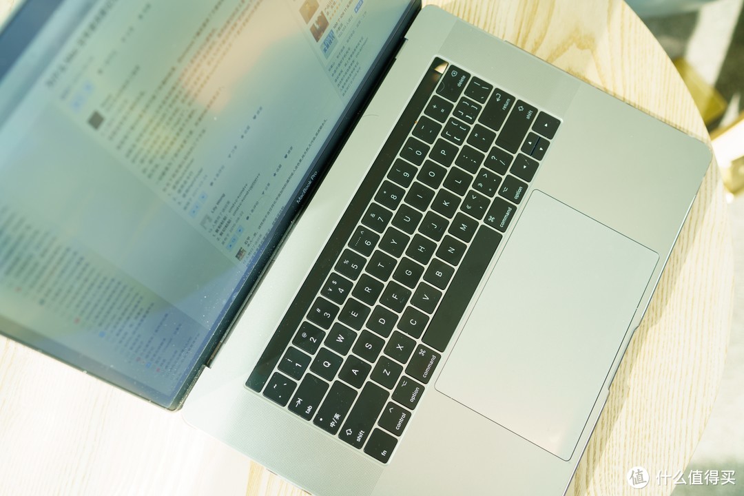 15寸MacBook Pro开箱简评及配件、软件推荐与经验分享