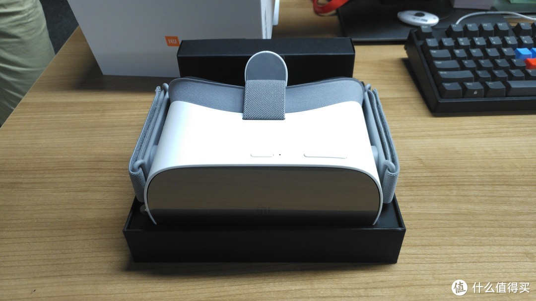 年轻人的第一款一体式VR—MI 小米 VR一体机开箱评测