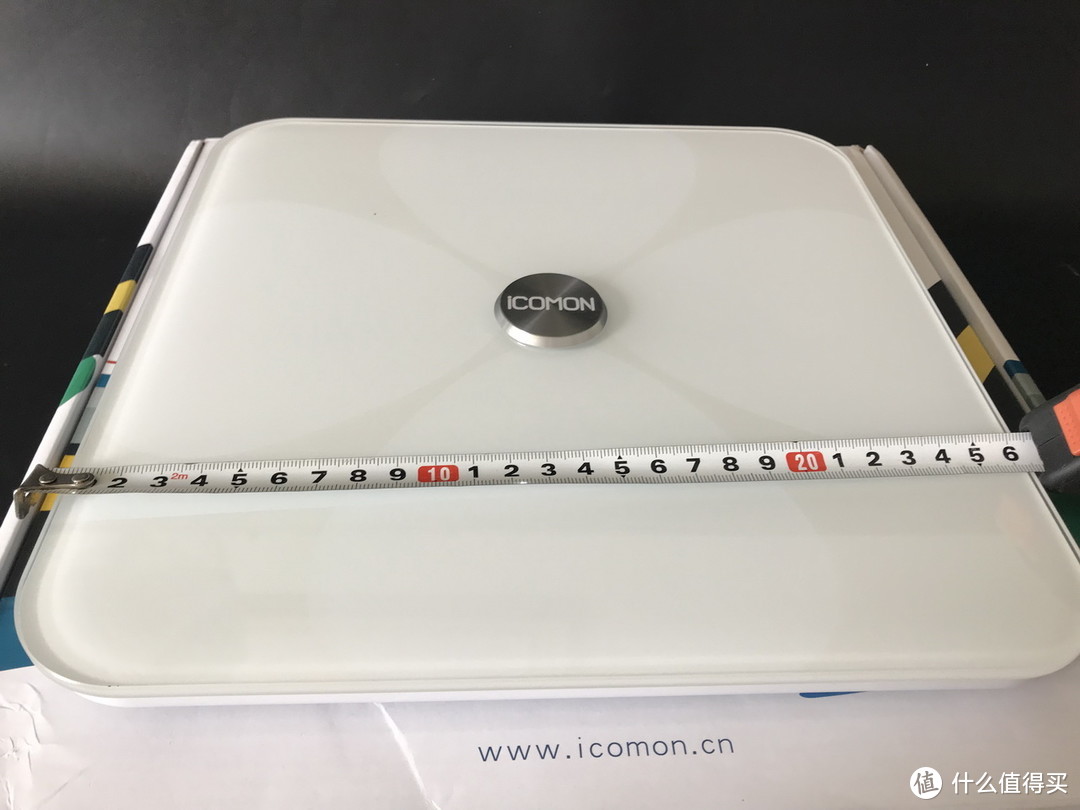 小巧精准的体脂秤：ICOMON沃莱 i90 蓝牙智能体脂秤