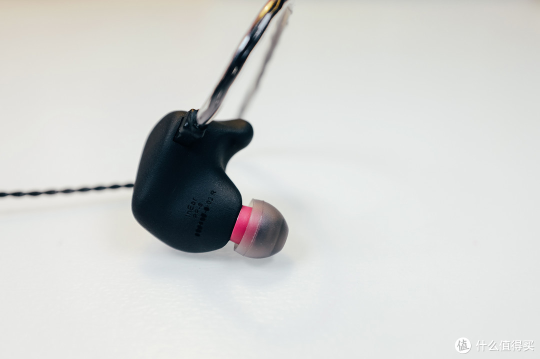 黑暗骑士—IN EAR ProPhile 8S 入耳耳机测评