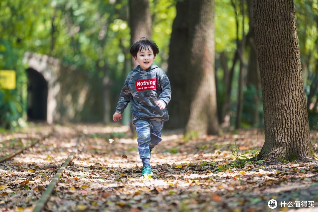 《零基础大师班 第二季》：索尼A7M3 留住儿女成长的点点滴滴