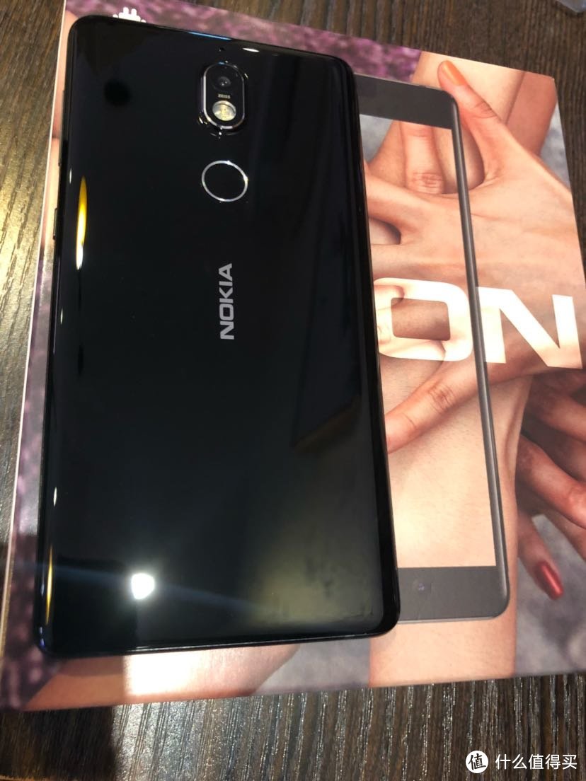 NOKIA 诺基亚 7 手机普通视角测评 及与360 N6 对比