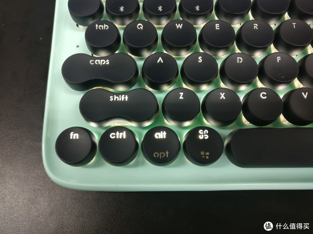 颜值即正义——复古打字机-京造蓝牙双模机械键盘