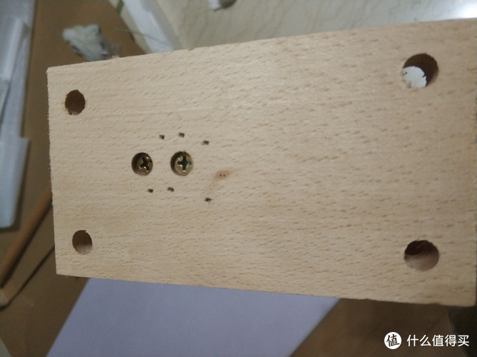 北欧风简约书桌开箱 & 简易安装