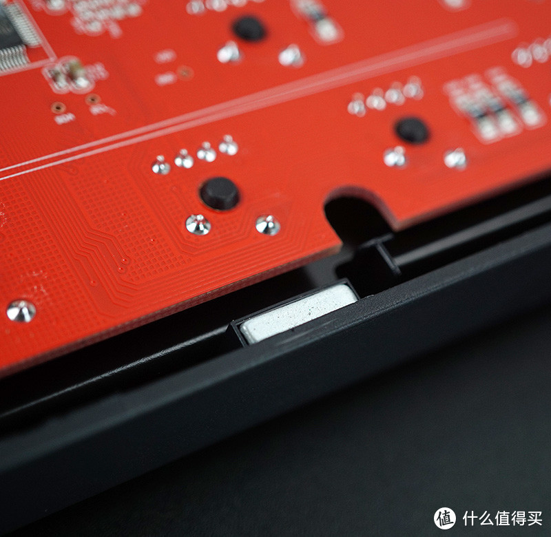腹灵S198 RGB机械键盘拆解评测