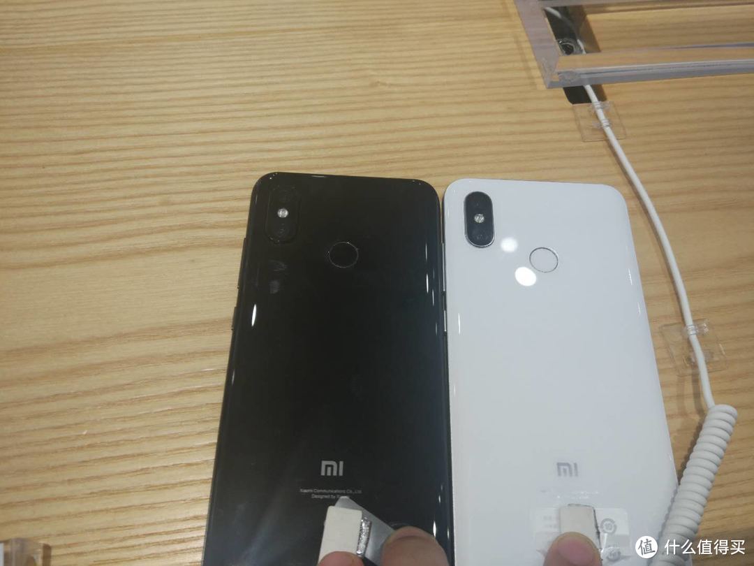 MI 小米8 6+128版 手机开箱及短暂使用评价