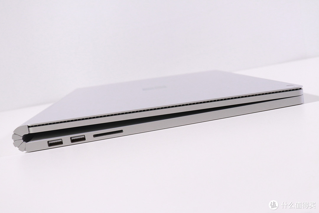 微软15英寸Surfacebook2体验评测：是你心中笔记本的终极形态么？