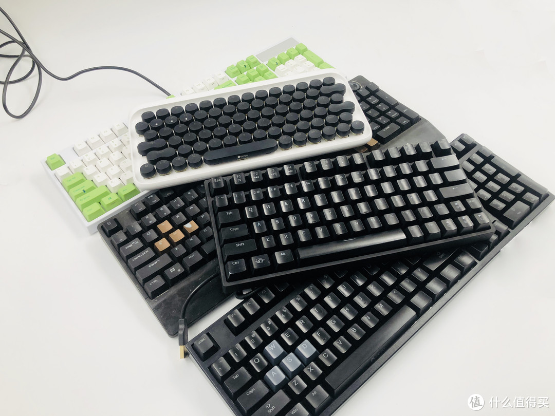 全家福合照,网鱼网咖青轴小键盘