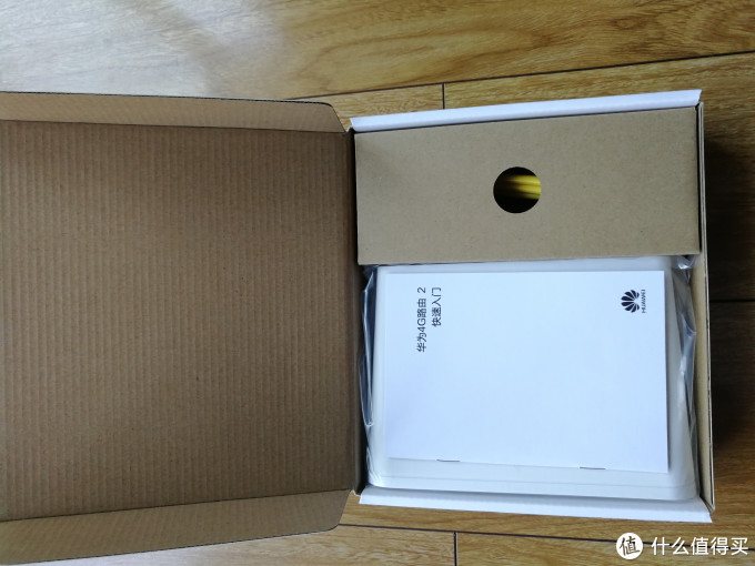 随时随地畅享网络 华为4G路由 2