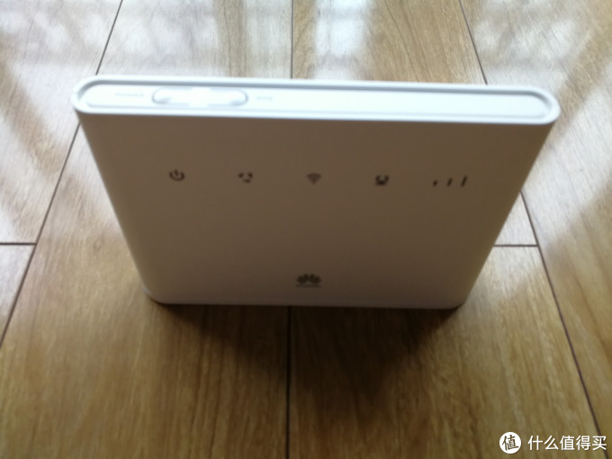 随时随地畅享网络 华为4G路由 2