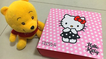 按摩、防打结、防脱发一步到位——Tangle Teezer便携款美发梳hello kitty礼盒