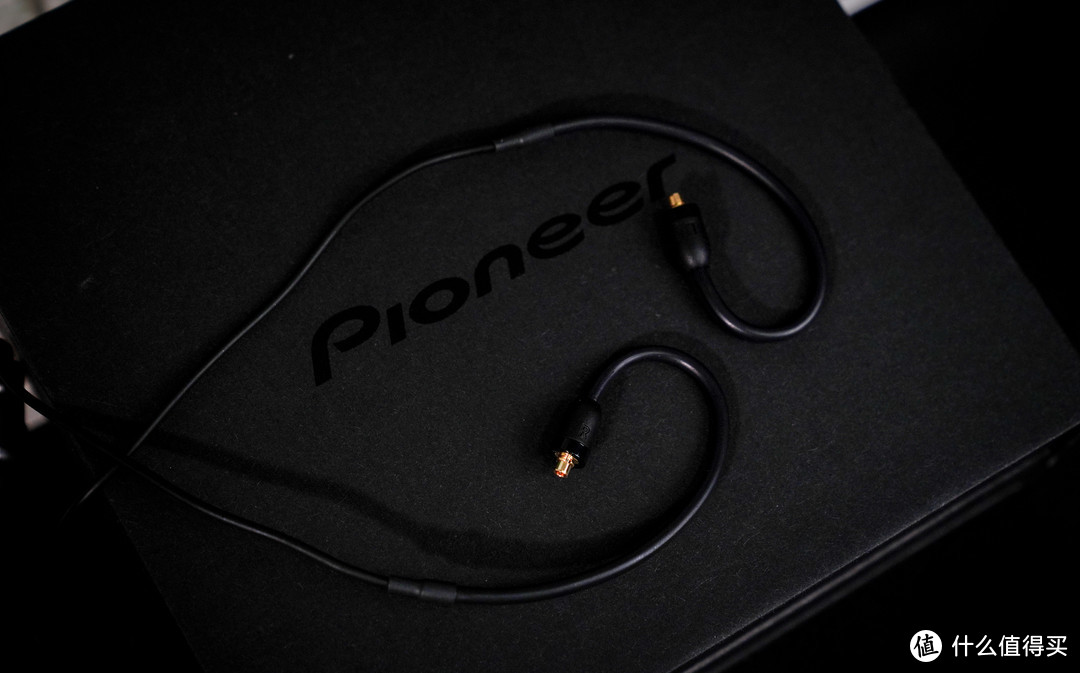 哎呦，还不错哦！先锋Pioneer CLV20 双动圈均衡版入耳式耳塞体验