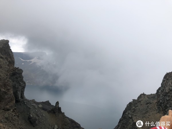 刚上山浓雾密布