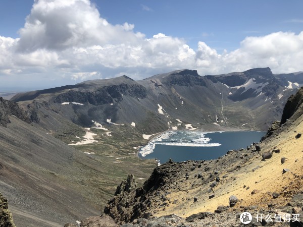 冰还没全部化,那边是朝鲜地界(东坡)