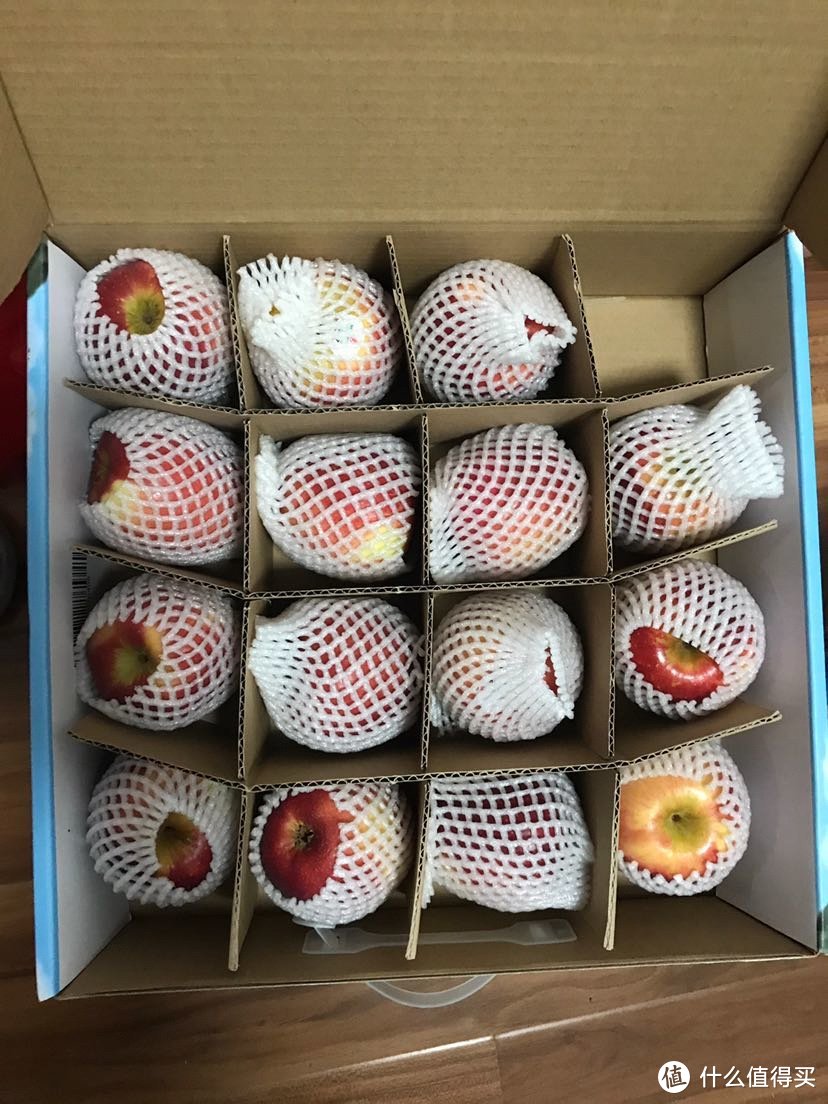 新西兰红玫瑰苹果16粒礼盒装开箱晒物试吃分享