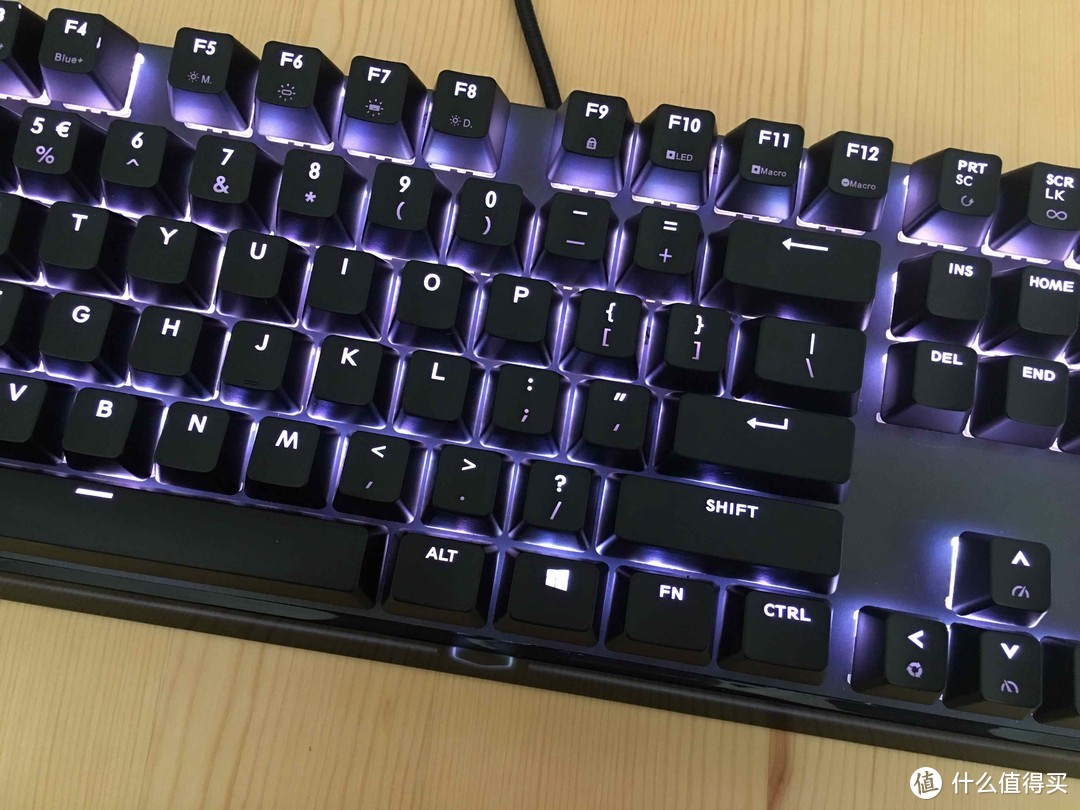 一步旗舰—CoolerMaster 酷冷至尊 MK750 RGB机械键盘（红轴）使用体验