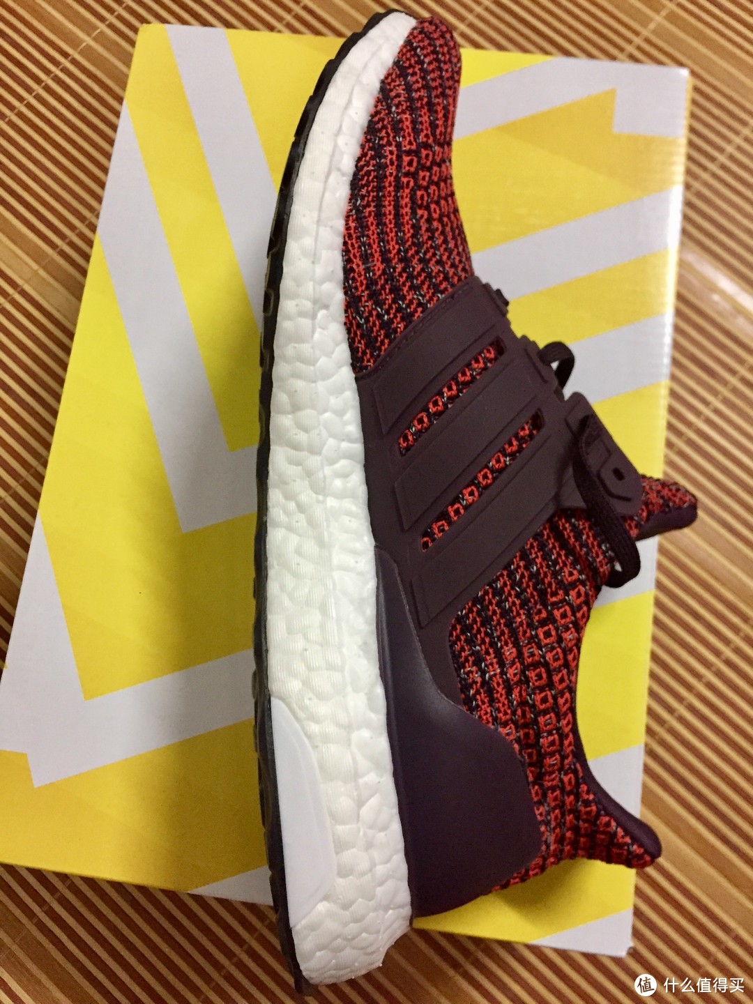 工欲善其事，必先利其器—Adidas 阿迪达斯 Ultra Boost 跑鞋 开箱