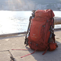 Osprey Kestrel 小鹰系列 38L 户外背包外观展示(背带|拉链|腰带)