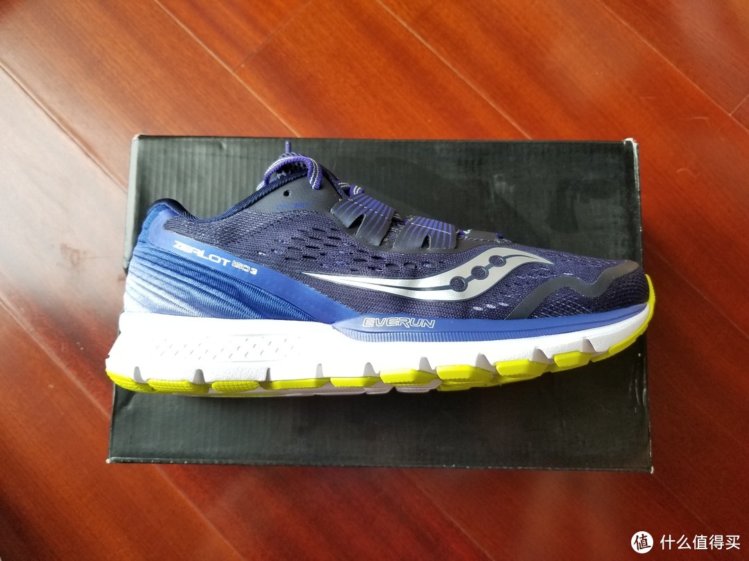 Saucony 圣康尼 ZEALOT ISO 3 跑步鞋 开箱