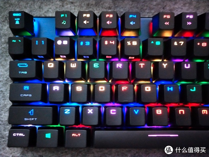 有灯也可以很酷----简评微星Vigor GK50 RGB电竞机械键盘