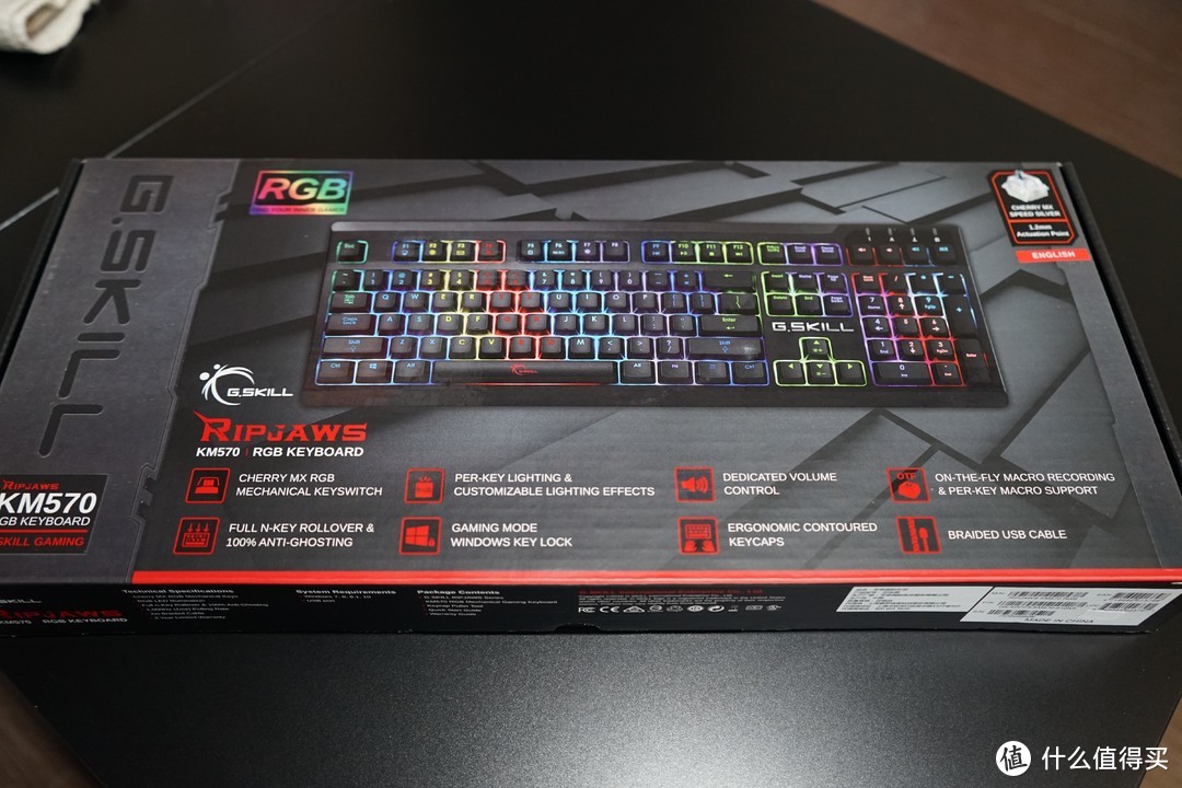 在买买买键盘的道路上渐行渐远—G.SKILL 芝奇 KM570 RGB 银轴 机械键盘 开箱