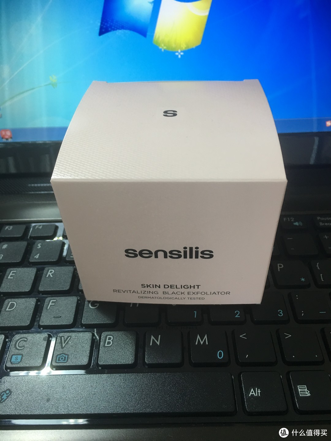 sensilis磨砂膏——一款可以变嫩的面膜膏