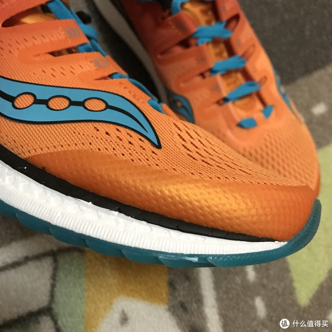 脚感无敌！Saucony 圣康尼 FREEDOM ISO 跑步鞋