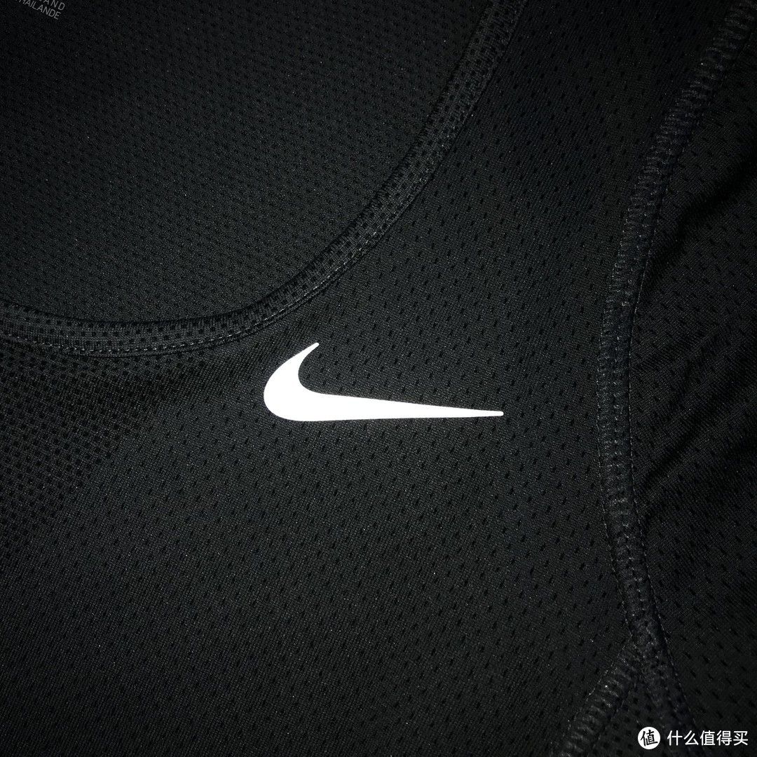 Nike Zonal Cooling 女士速干反光长袖T恤