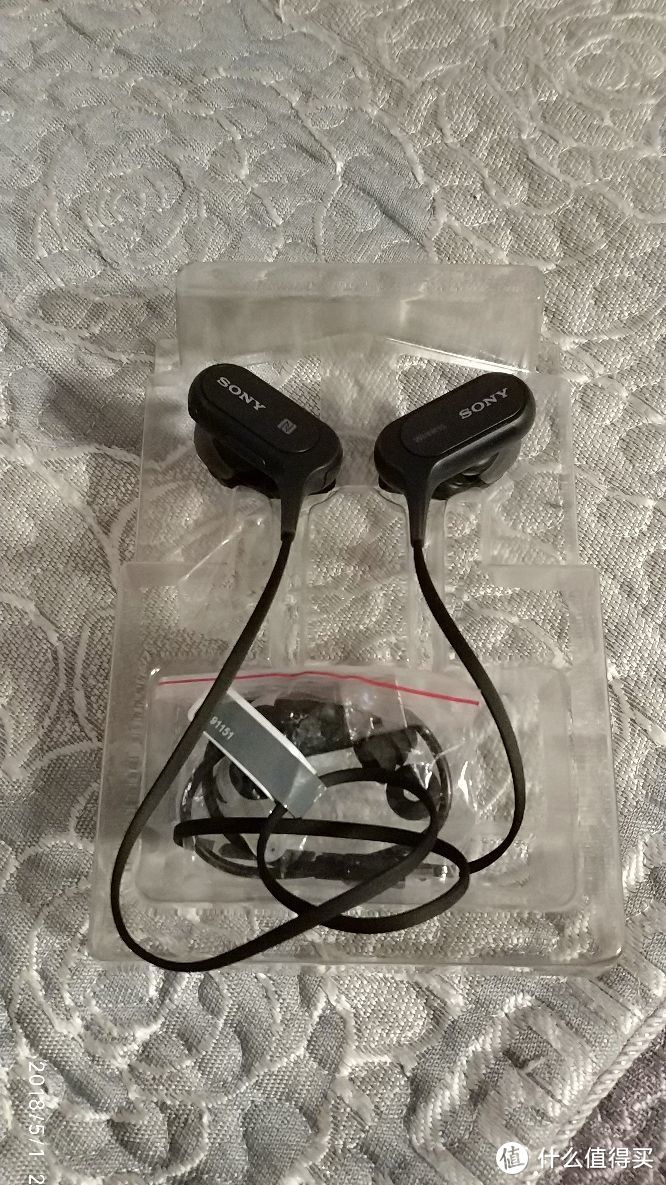 莫名其妙剁手的SONY 索尼 MDR-XB50BS 耳机开箱