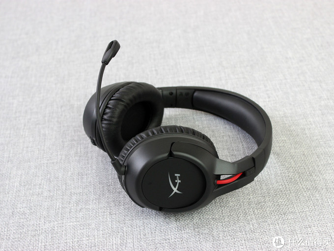 无线耳机哪家强？HyperX 金士顿 天箭 VS Steelseries 赛睿 寒冰7 对比评测