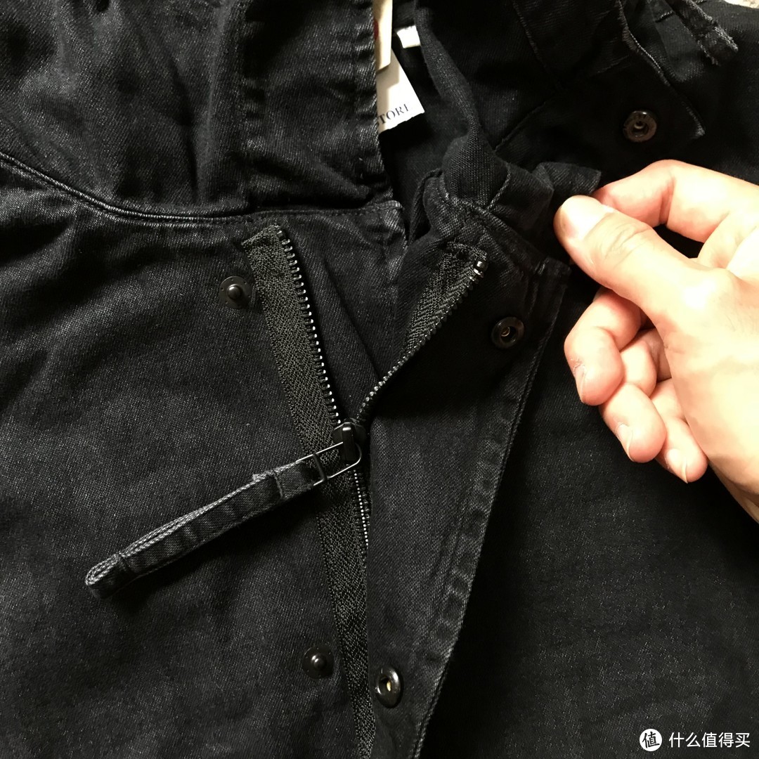 Levi's连帽鱼尾牛仔大衣