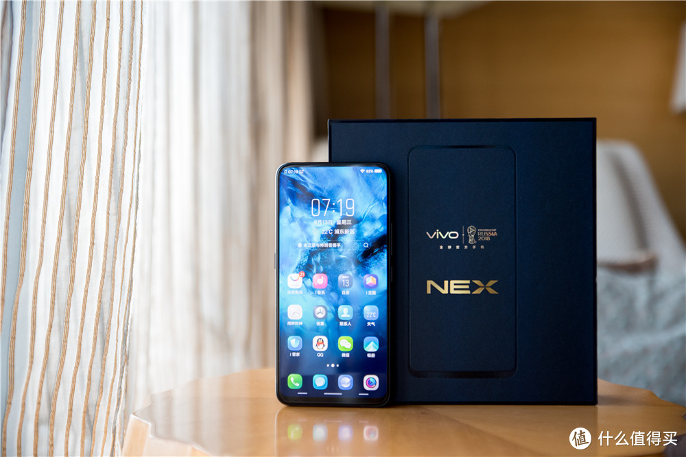 vivo NEX评测：刷新新旗舰标准，真全面屏时代来临！