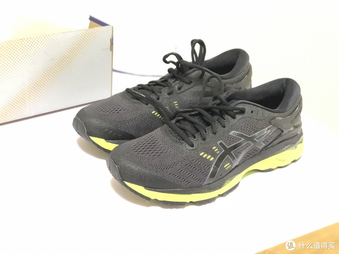 令人审美疲劳的*级跑鞋——Asics 亚瑟士 Kayano 24开箱