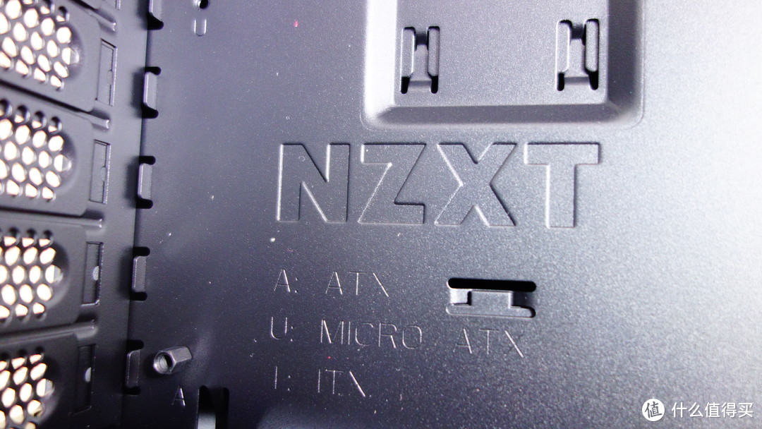 夜空中最亮的星—NZXT 恩杰 海妖X52 水冷散热器+H700i 机箱