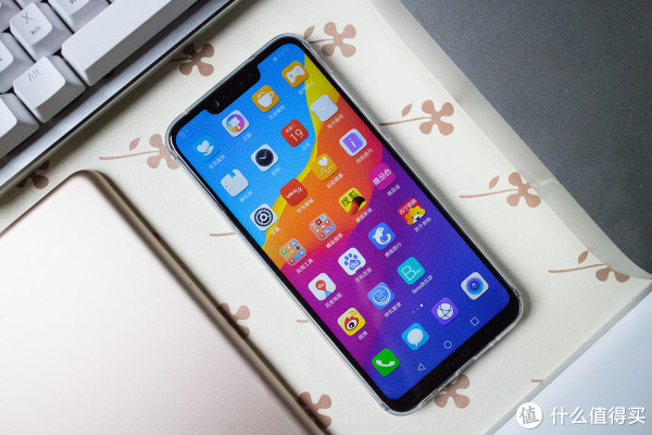 诚意值作--荣耀Play手机