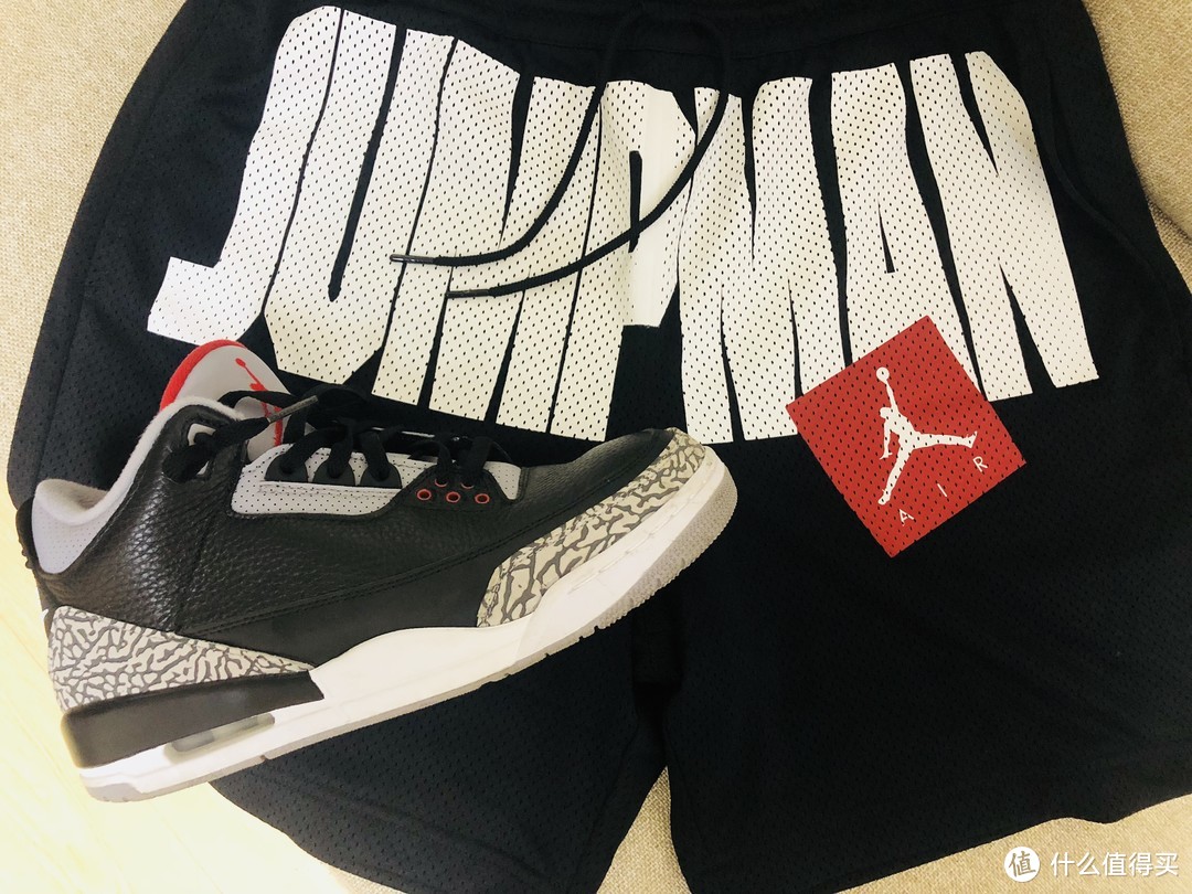 AIR JORDAN AA4608 JUMPMAN 短裤