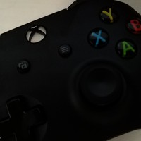 微软 Xbox 无线控制器使用总结(指示灯|USB口|连接|材质|防滑)