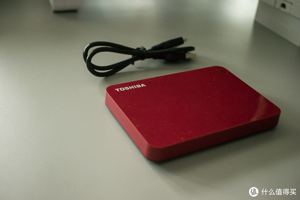 现在的1tb移动硬盘同三年前有何不同东芝v9开箱晒