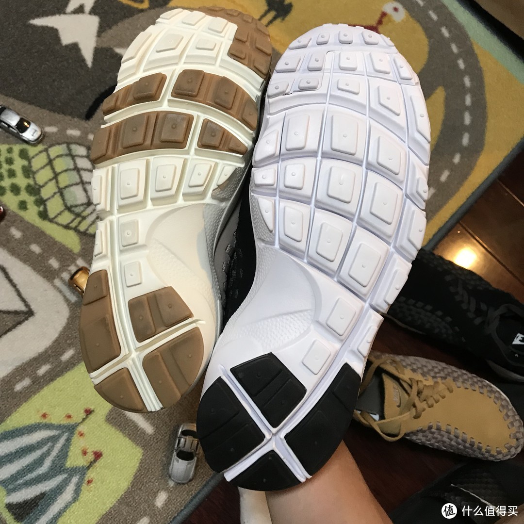 NIKE AIR FOOTSCAPE WOVEN休闲鞋