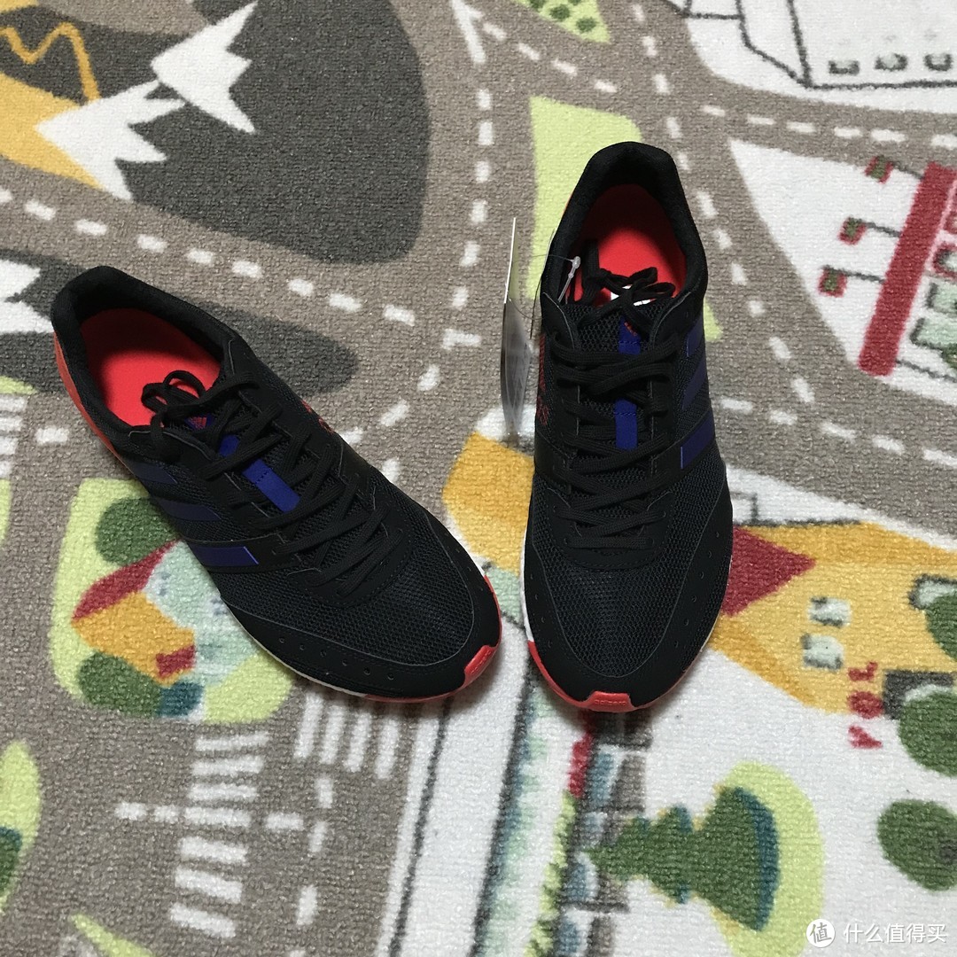 超轻！Adidas 阿迪达斯 Adizero takumi ren 跑鞋开箱