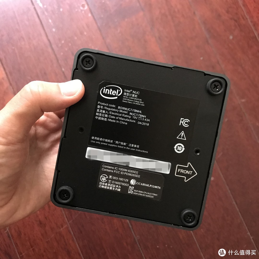 强悍又小巧！Intel NUC7I7BNHL 迷你电脑