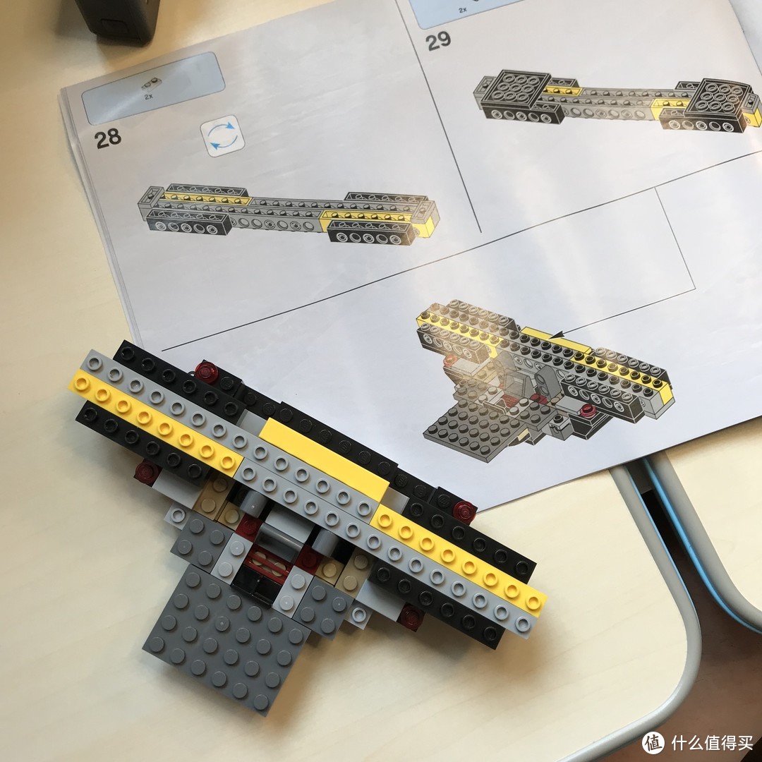 LEGO 75179 凯洛伦的钛战机