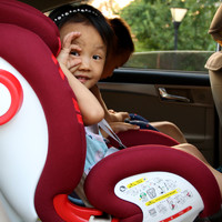 便携也能很安全，宝宝短途出行的好伙伴 osann欧颂便携式安全座椅增高垫使用体验