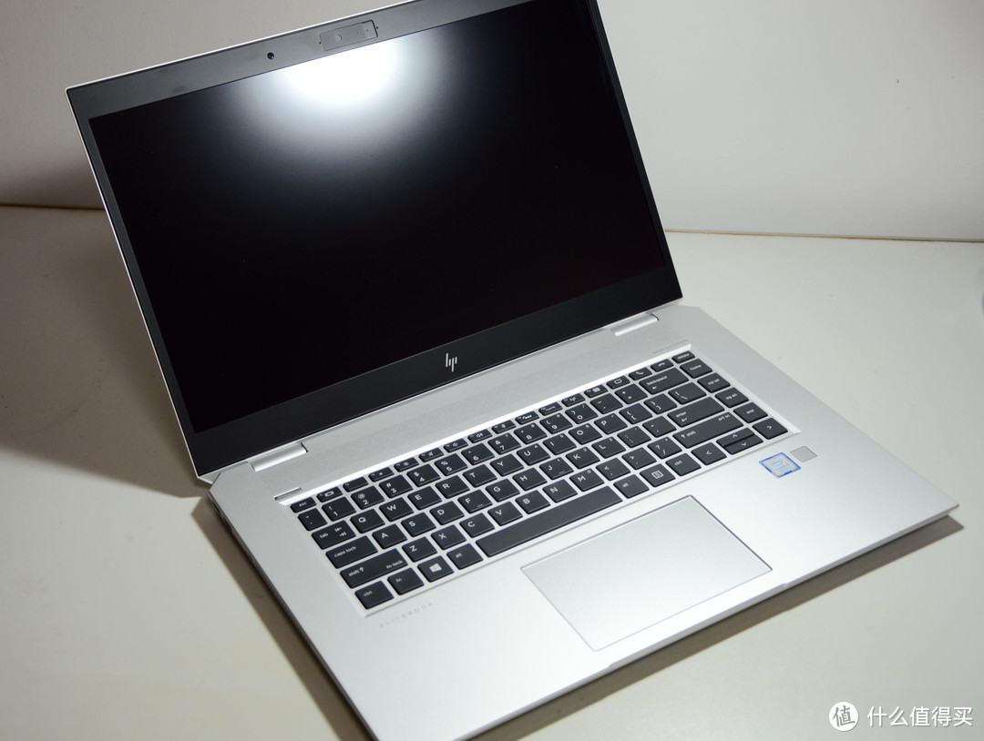 HP 惠普 ELITEBOOK 1050 G1 笔记本 开箱和简单测试